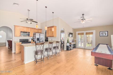4037 E Taro Ln, Phoenix, AZ 85050 photo 10