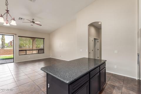 6831 E Pearl St, Mesa, AZ 85207 photo 11