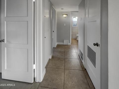 805 W Mitchell Dr, Phoenix, AZ 85013 photo 8