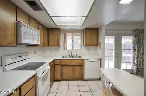 7761 N 19th Ave, Phoenix, AZ 85021 photo 6