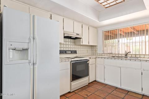 4011 E Hancock Dr, Phoenix, AZ 85028 photo 15