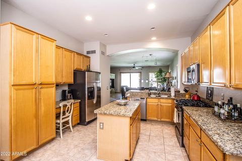 4414 E Briles Rd, Phoenix, AZ 85050 photo 17