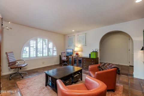 2421 E Cinnabar Ave, Phoenix, AZ 85028 photo 13
