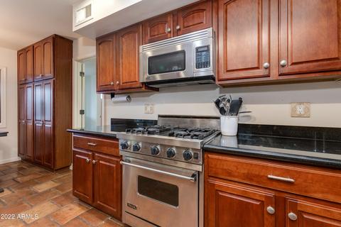 2421 E Cinnabar Ave, Phoenix, AZ 85028 photo 18