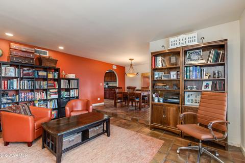 2421 E Cinnabar Ave, Phoenix, AZ 85028 photo 14