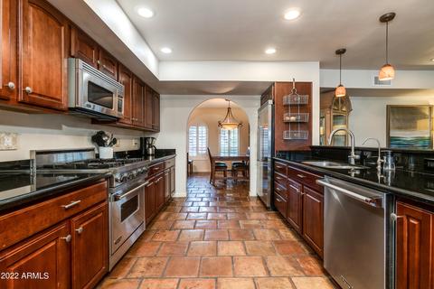 2421 E Cinnabar Ave, Phoenix, AZ 85028 photo 19
