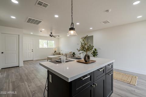957 S Lawther Dr, Apache Junction, AZ 85120 photo 8