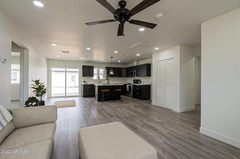 957 S Lawther Dr, Apache Junction, AZ 85120 photo 3