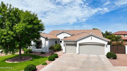 6436 S Trophy Ct, Gilbert, AZ 85298 photo 2