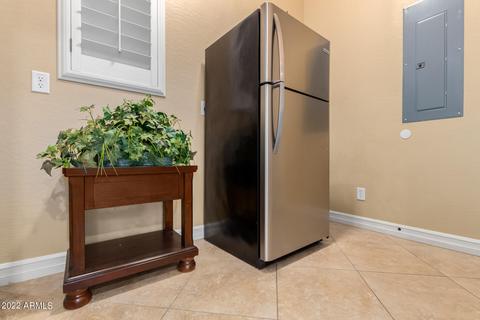 2813 E Harwell Rd, Phoenix, AZ 85042 photo 20