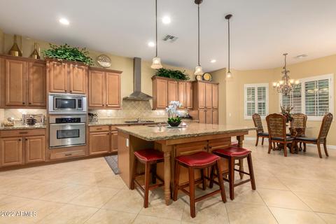 2813 E Harwell Rd, Phoenix, AZ 85042 photo 17