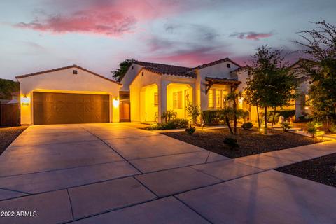 2813 E Harwell Rd, Phoenix, AZ 85042 photo 1
