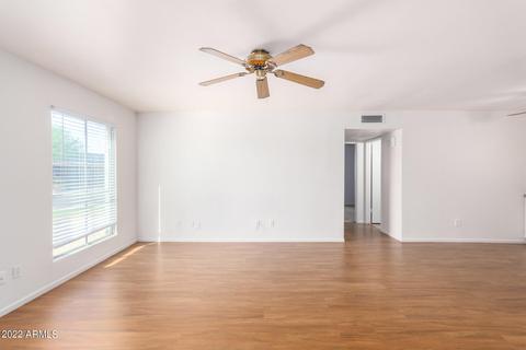 248 E Betty Elyse Ln, Phoenix, AZ 85022 photo 6