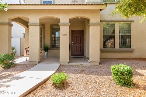 1908 E Loma Vista St, Gilbert, AZ 85295 photo 2