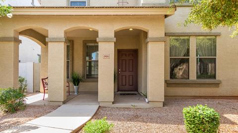 1908 E Loma Vista St, Gilbert, AZ 85295 photo 1