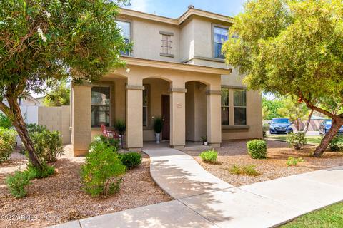 1908 E Loma Vista St, Gilbert, AZ 85295 photo 4