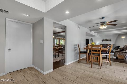 2902 E Laurel Ln, Phoenix, AZ 85028 photo 23