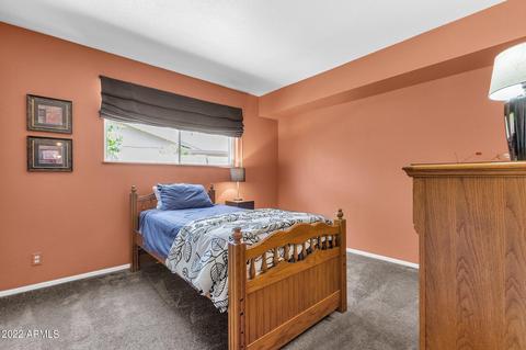 2902 E Laurel Ln, Phoenix, AZ 85028 photo 26
