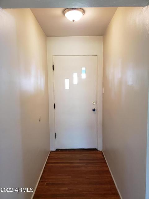 337 E Orange Dr, Phoenix, AZ 85012 photo 13