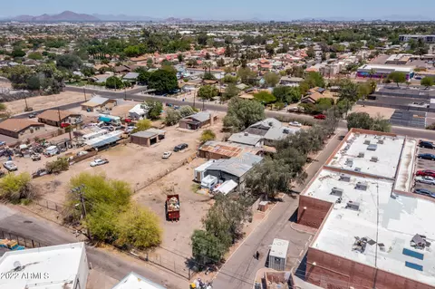 5826 S 3rd St, Phoenix, AZ 85040 photo 26