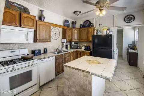 5826 S 3rd St, Phoenix, AZ 85040 photo 10