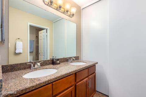 2701 E Aldine St, Phoenix, AZ 85032 photo 8