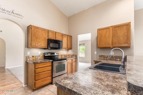 3549 E Rosemonte Dr, Phoenix, AZ 85050 photo 10
