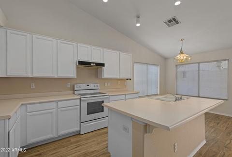 1402 W Grovers Ave, Phoenix, AZ 85023 photo 9