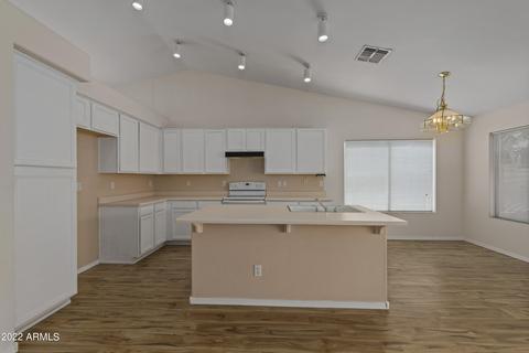 1402 W Grovers Ave, Phoenix, AZ 85023 photo 7