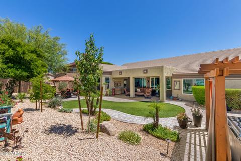 4034 E Robin Ln, Phoenix, AZ 85050 photo 26