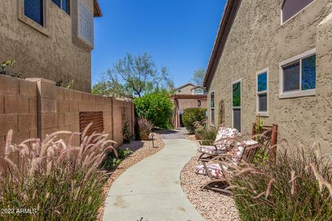 4034 E Robin Ln, Phoenix, AZ 85050 photo 24