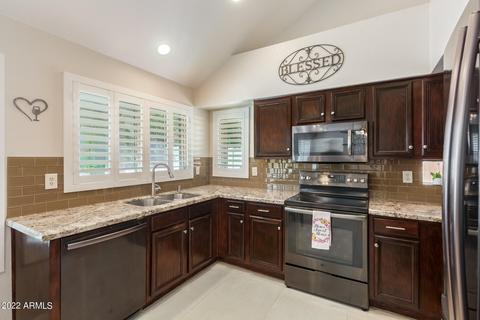 4050 E Cholla Canyon Dr, Phoenix, AZ 85044 photo 10