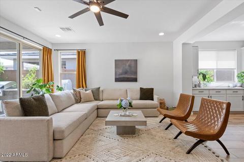 2936 E Tina Dr, Phoenix, AZ 85050 photo 12