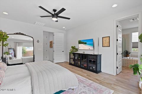 2936 E Tina Dr, Phoenix, AZ 85050 photo 15