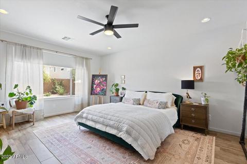 2936 E Tina Dr, Phoenix, AZ 85050 photo 14