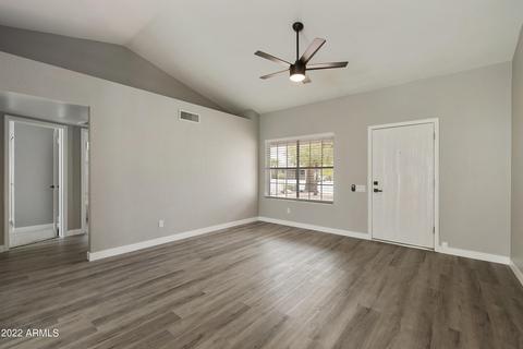 250 W Utopia Rd, Phoenix, AZ 85027 photo 4