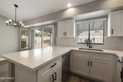 250 W Utopia Rd, Phoenix, AZ 85027 photo 9