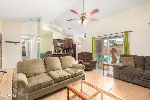 4549 N 77th Dr, Phoenix, AZ 85033 photo 11