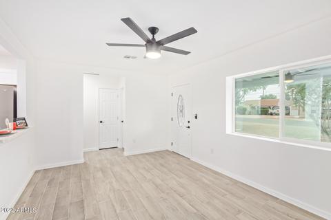 2230 E Cheery Lynn Rd, Phoenix, AZ 85016 photo 16