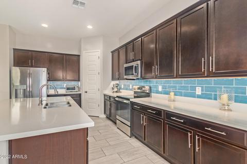 2756 E La Costa Dr, Gilbert, AZ 85298 photo 11