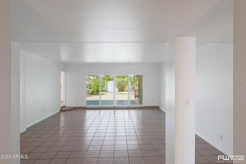 610 E Calavar Rd, Phoenix, AZ 85022 photo 6