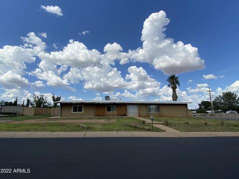 717 Essex Dr, Sierra Vista, AZ 85635