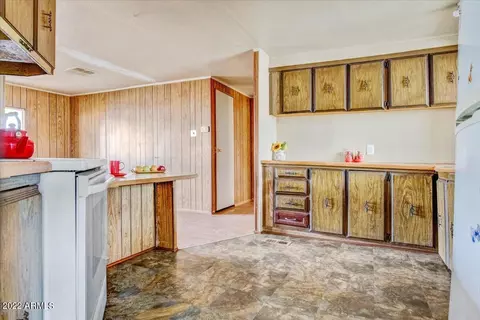 775 E Southern Ave, Apache Junction, AZ 85119