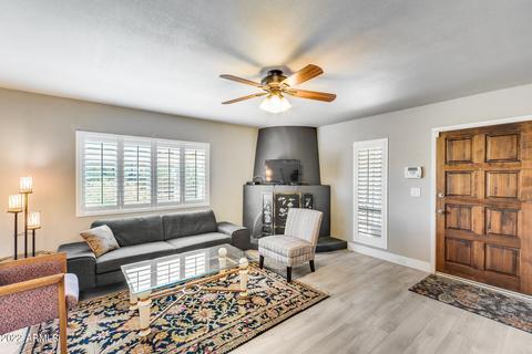 717 E North Ln #2, Phoenix, AZ 85020 photo 2