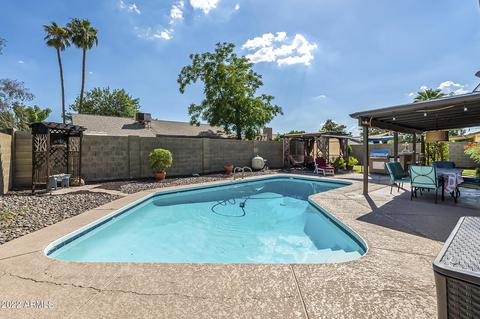4115 W Aster Dr, Phoenix, AZ 85029 photo 1