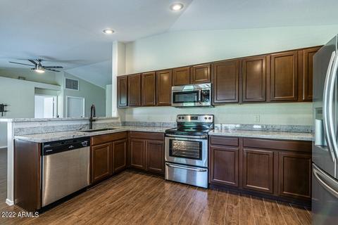 2865 E Toledo Ct, Gilbert, AZ 85295 photo 2