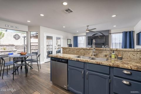 4312 E Rockledge Cir, Phoenix, AZ 85044 photo 9