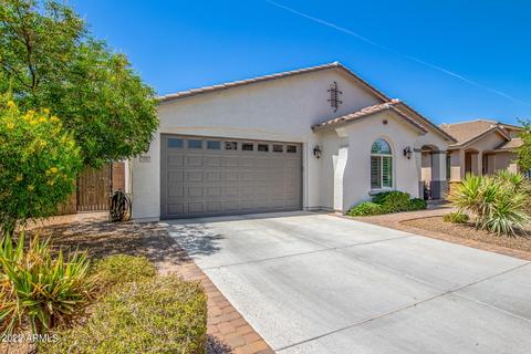 2551 Eleana Ln, Gilbert, AZ 85298 photo 4