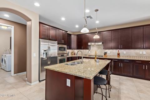 2551 Eleana Ln, Gilbert, AZ 85298 photo 14