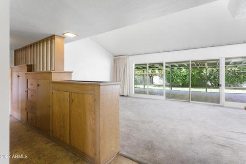 300 E Mclellan Blvd, Phoenix, AZ 85012 photo 4